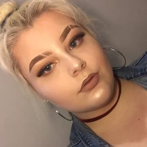 Meet your Posher, Mackenzie